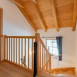 Haus Laura Chalet *