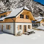 Haus Laura Chalet