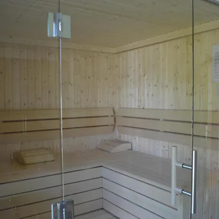 Haus Laura シャレー ドナースバッハヴァルト