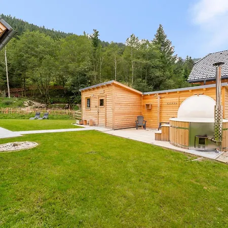 Haus Laura シャレー *